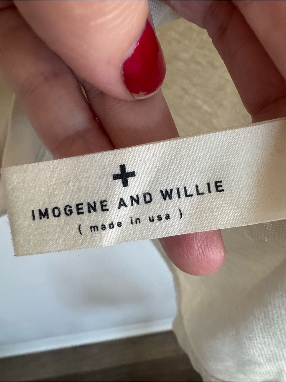 Imogene + Willie Heart Graphic Tee Small Cream Red Made In USA 100% Cotton - Picture 6 of 10
